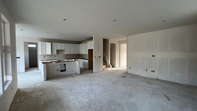 LivingRoom01E.jpeg