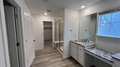 MasterBath01G.jpeg